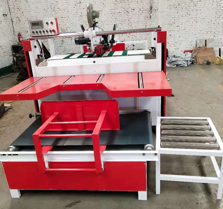 異型半自動粘箱機(jī)，非標(biāo)粘箱機(jī)
